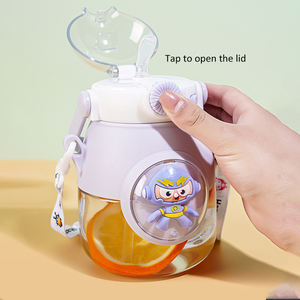 Grande 900ml tazza <span class=keywords><strong>di</strong></span> <span class=keywords><strong>sicurezza</strong></span> per uso alimentare coperchio della tazza <span class=keywords><strong>di</strong></span> paglia simpatico personaggio dei cartoni animati Design retro bottiglia d'acqua per studenti della scuola grande tazza - Product Image 5