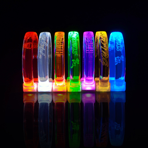Pulsera LED con Luz Intermitente de Colores, con Sensor de Movimiento, Música y Sonido, para Fiestas en la Playa y Conciertos - Product Image 3