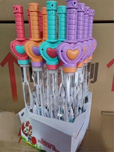 Bâton à bulles géant de 46 cm en forme d'épée western, jouet à bulles de savon pour enfants, idéal pour <span class=keywords><strong>jouer</strong></span> en extérieur, en PE, unisexe - Product Image 6