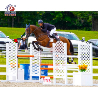 Produits pour chevaux clôture de saut parcours d'obstacles extérieur spectacle équestre professionnel saut d'obstacles