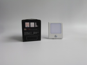 Luz de noche LED regulable de Color con cambio automático de inducción infrarroja al mejor precio para pasillo - Product Image 6