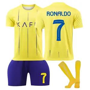 Uniforme de fútbol con logotipo de diseño de club de 24/25 estaciones del equipo nacional personalizado de alta calidad y peso ligero