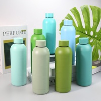Bouteille d'eau personnalisée avec logo imprimé, 500 ml, 750 ml, bouteille d'eau portable en acier inoxydable avec finition de surface en poudre