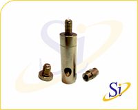 Attache-câble de qualité supérieure pour systèmes de suspension utilisés dans les applications de suspension au plafond et les installations architecturales