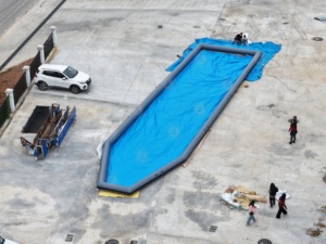 Nouvelle conception de quai flottant gonflable en PVC pour bateaux, station d'accostage portable pour jet ski et yacht, plateforme d'accostage à sec à vendre - Product Image 4