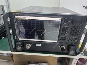 Analyseur de <span class=keywords><strong>réseau</strong></span> micro-ondes Keysight N5249B PNA-X 900 Hz/10 MHz à 8,5 GHz *Prix à consulter* - Product Image 2