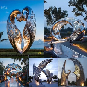 Escultura Metálica Abstracta Personalizada de Acero Inoxidable, Arte para Exteriores para Centros de Venta Inmobiliaria, Hoteles y Campus de Oficinas - Product Image 2