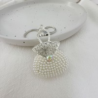 Nouveau Pendentif de Sac Créatif en Alliage Hiver, Porte-clés de Voiture, Cadeau, Artisanat de Peinture à l'Huile sur Flanelle, 12 Couleurs