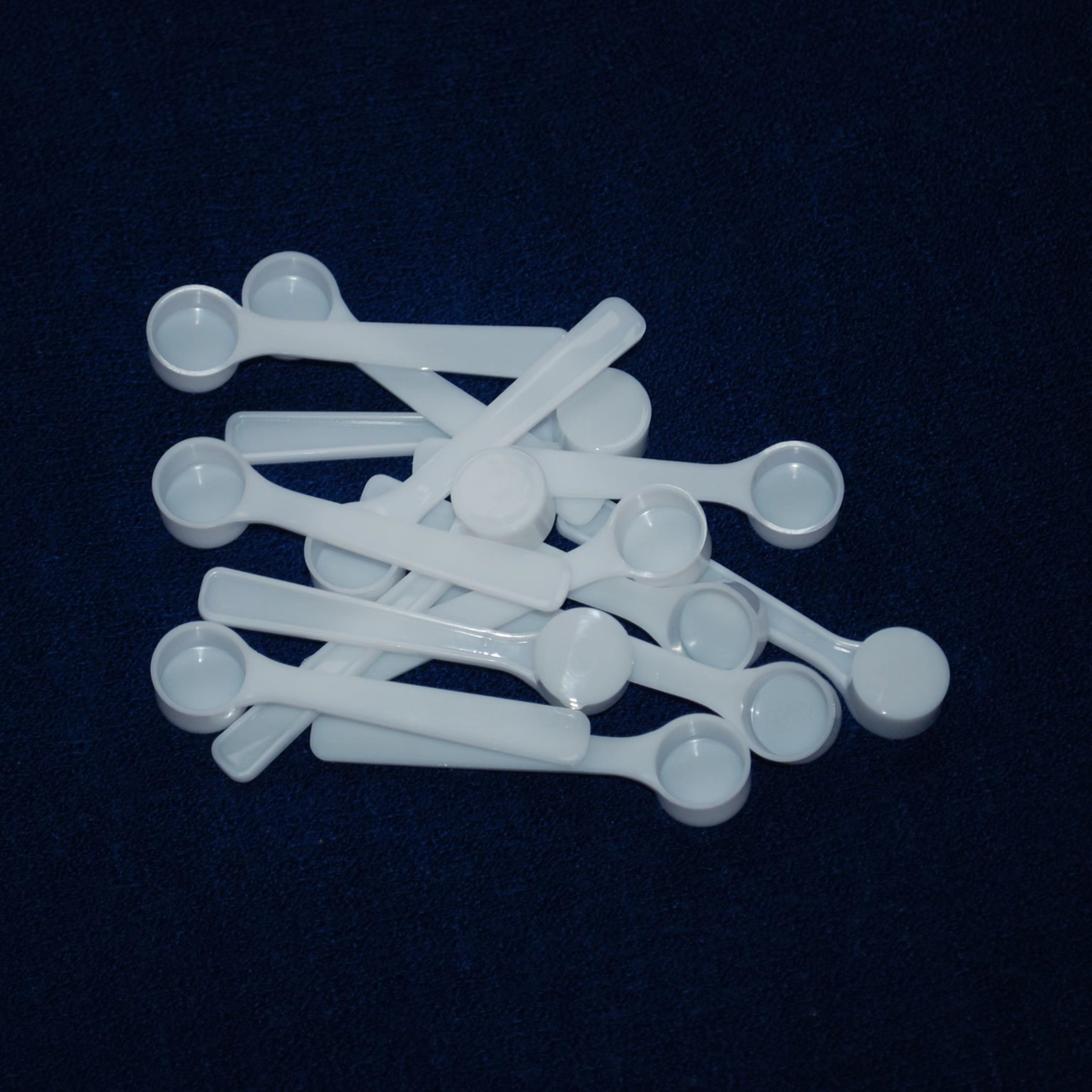 0.5g white 7cm