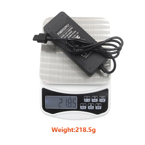 Cargador de Batería de 53.5V 2A para Scooter Eléctrico <span class=keywords><strong>NIU</strong></span> <span class=keywords><strong>KQI</strong></span> <span class=keywords><strong>3</strong></span> <span class=keywords><strong>KQI</strong></span> 2, Adaptador de Carga de Batería de Litio con Protección Contra Sobretensión - Product Image 5