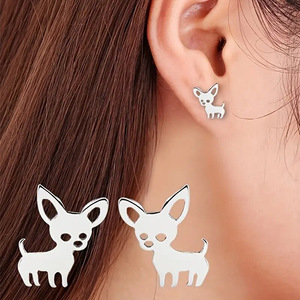 Pendientes de Plata 925 con Diseño de Perro Chihuahua, Joyería Unisex para Uso Diario - Product Image 3