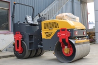 Mini-compacteur routier diesel hydraulique à double tambour homologué CE pour la construction
