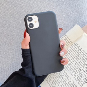 <span class=keywords><strong>Prix</strong></span> de gros coque de téléphone <span class=keywords><strong>mat</strong></span> pour iphone 14 14 pro 14 pro max housse de téléphone en caoutchouc doux et mince - Product Image 3