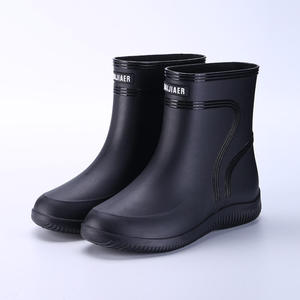 Moda Pvc stivali da lavoro pioggia impermeabili uomo pioggia scarpe di altezza media per gentiluomini - Product Image 1