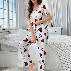<span class=keywords><strong>Pigiama</strong></span> Estivo in Seta di Latte con Stampa a <span class=keywords><strong>Cuori</strong></span>, Stile Casual Europeo-Americano, Comodo Completo da Casa con Maniche Corte e Pantaloni - Product Image 1