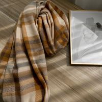 Écharpe beige marron à carreaux pour femme avec franges, châle chaud en imitation cachemire doux, écharpe rétro à carreaux pour l'hiver