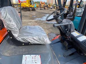 Montacargas Marca Heli a Precio Económico, Montacargas Diésel Usado en Japón de 3.5 Toneladas con Motor Original de Combustión Interna - Product Image 6