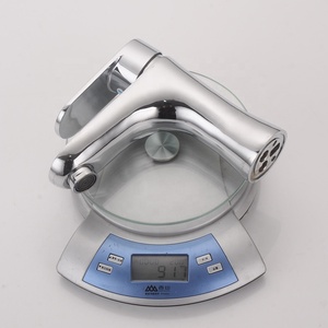 Hiện Đại Cổ Điển Duy Nhất Xử Lý Sàn Cài Đặt Lưu Vực Vòi Nước Giá Rẻ Kẽm Hợp Kim Phòng Tắm Trộn Vòi Nước Duy Nhất Xử Lý Duy Nhất Tap Cho - Product Image 3