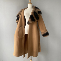 Vente en gros Ceinture fine de haute qualité, manteaux en pure laine avec poignets à col en fourrure pour dames