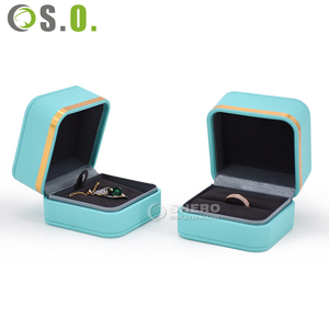 Boîtes en cuir PU bleu personnalisées de qualité supérieure pour collier, bracelet, bague, boucles d'oreilles, boîte à bijoux avec bordure dorée - Product Image 2