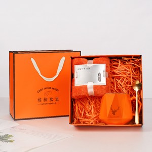 Juego <span class=keywords><strong>de</strong></span> Taza y Toalla Personalizadas Novedosas en Oferta, Recuerdo Corporativo <span class=keywords><strong>de</strong></span> Oficina, Juego <span class=keywords><strong>de</strong></span> Regalo Promocional Empresarial - Product Image 2