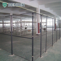 Barrera de Seguridad de Malla de Alambre Soldada para Protección de Máquinas Industriales, Aislamiento de Equipos de Taller y Áreas de Producción en Fábricas