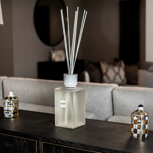 Aikun Large Capacity Frosted Glass <b>Reed</b> <b>Diffuser</b> Set with White Fiber Sticks for Home Hotel Lobby Gift Box Wholesale Bulk Sale - Product Image 3