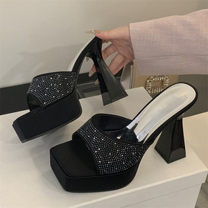 Sandalias de Plataforma con Tacón Grueso y Brillantina, Diseño de Boca de Pez, Color Negro, Impermeables, Moda Verano 2025 - Product Image 3