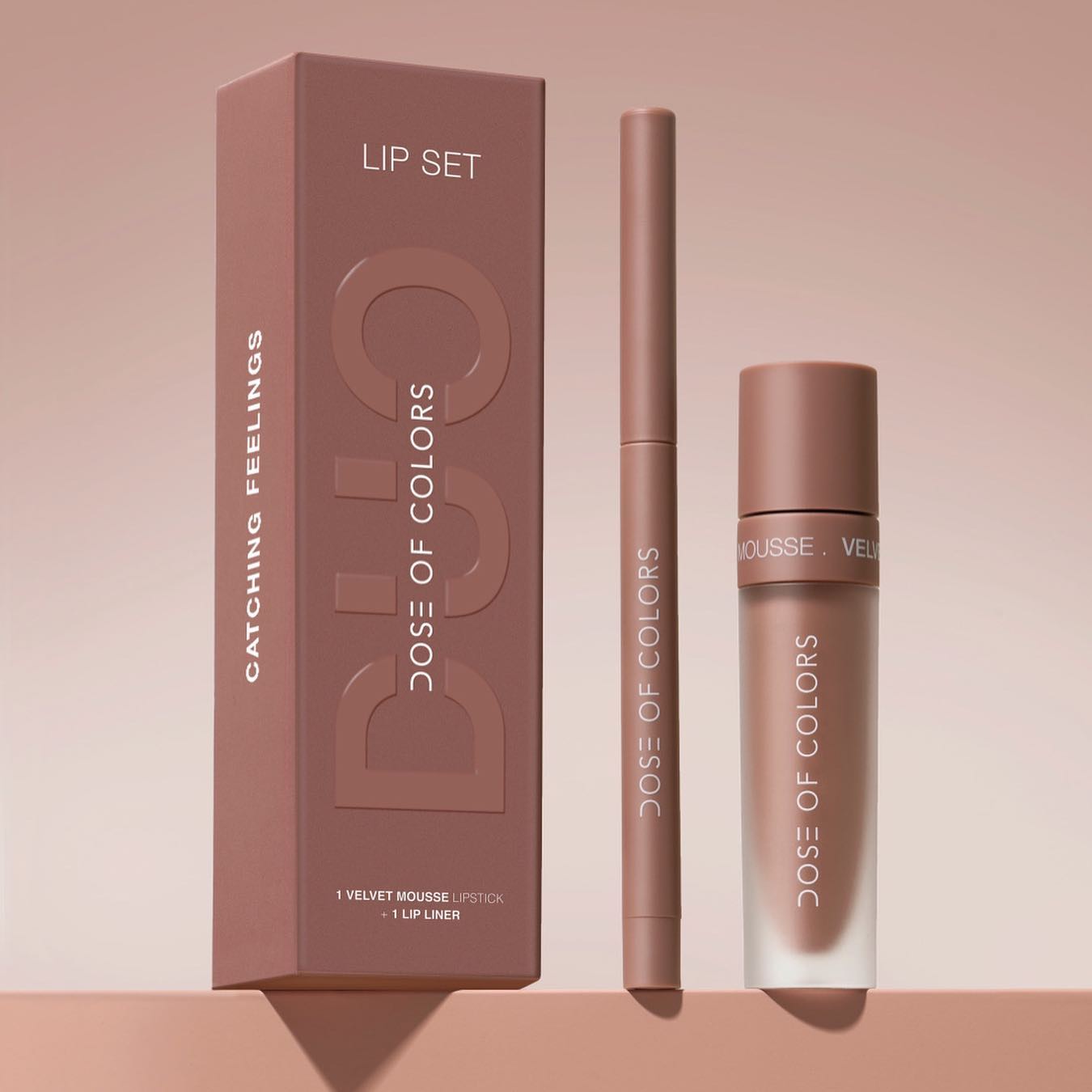 black empty lip gloss tube