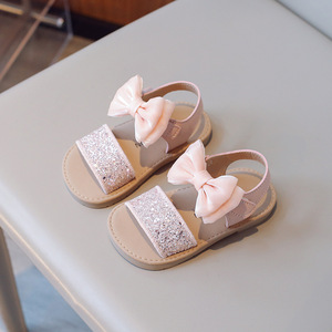 Sandales plates pour bébés filles, nouvelle mode, avec nœud scintillant, semelle souple, design nœud papillon, paillettes, style princesse, vente en gros - Product Image 2