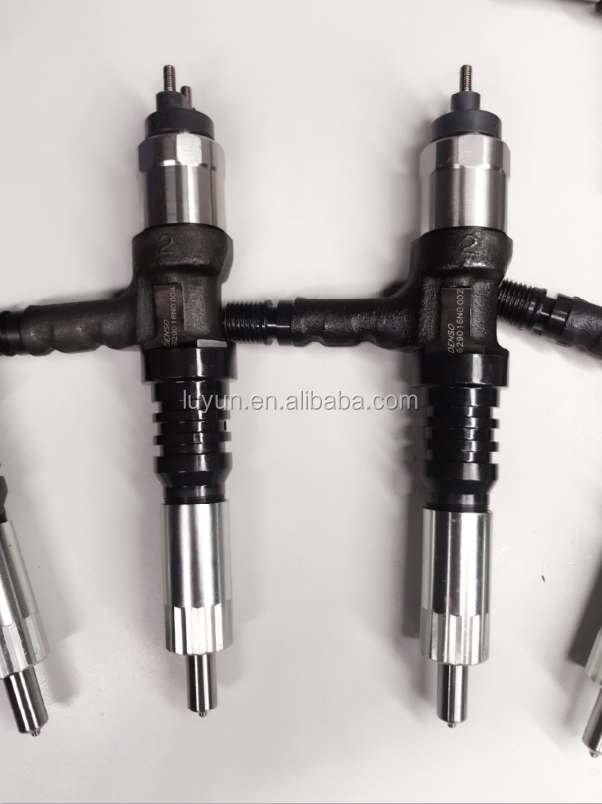 fuel injector 095000-6290 6245-11-3100 injector for Komatsu AA6D170E-5A  WA600-8 D375 injector nozzle 095000-6290 6245-11-3100
