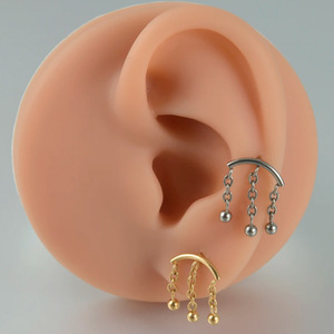 <b>Titanium</b> <b>Chain</b> Cartilage Stud With Crystal Heart Design For Ear Piercing Unisex Jewelry ASTM F136 - Product Image 2