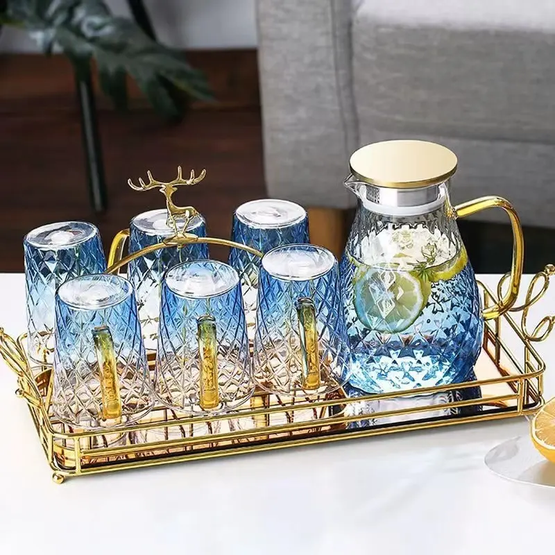 Gdkk Trung Đông drinkware hộ gia đình Quà Tặng tám mảnh thiết lập công suất lớn nước lạnh Jug uống cup Set với vàng nai sừng tấm đồ uống chủ