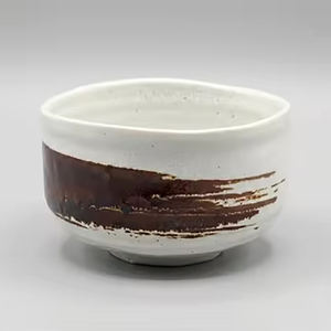 Tazón de Matcha Grande de Lujo, Hecho a Mano con Cerámica Mino, para la Ceremonia del Té Japonés - Product Image 1