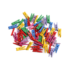 Populaire Durable Écologique 4.5cm 50pcs Coloré <span class=keywords><strong>Mini</strong></span> Pinces À Linge <span class=keywords><strong>En</strong></span> <span class=keywords><strong>Bois</strong></span> <span class=keywords><strong>Pince</strong></span> Photo Titulaire <span class=keywords><strong>En</strong></span> <span class=keywords><strong>Bois</strong></span> Clips - Product Image 6