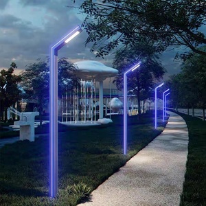 Современный Новый серый/черный полюс Алюминиевый Дорожный Гараж освещение Заводская Подгонянная светодиодная подсветка для внутреннего двора Ландшафтный столб солнечная энергия - Product Image 3