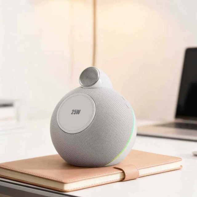 Factory Anfuyou hot sales 5-in-1 Audio speaker cellphone earphone watch Magnetic 25W Fast Wireless Charger with night light