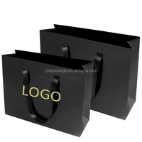 Sac d'emballage en papier de vêtements de conception de mode sac de bijoux en papier de logo personnalisé sac en papier écologique recycler