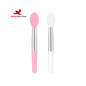 FENGFLY Wholesale <b>Custom</b> logo Mini Reusable Lip Mask Oil Care Balm Scrub Silicone Lip Applicator GZ RTS Bulk Mixed Order - Product Image 1