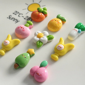Popular and Fashionable Resin Crafts with Cute Designs, Offering Batch Customization Services