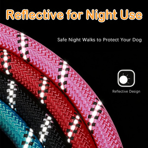 Vente directe d'usine, laisse pour chien réfléchissante durable de 1,2 à 3 m avec poignée antidérapante en éponge, matériau de <span class=keywords><strong>corde</strong></span> d'escalade - Product Image 3