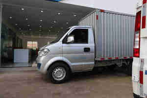 Camion électrique à conduite à gauche DFSK EEC EC31 Mini camion léger 4x2 Nouveau fourgon - Product Image 4