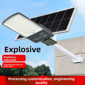 Éclairage extérieur étanche à économie d'énergie de réverbère solaire <span class=keywords><strong>industriel</strong></span> de haute qualité de 100W avec l'estimation IP67 - Product Image 3