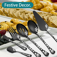 Ensemble de couverts de Noël en acier inoxydable en gros : fourchette à salade, cuillère, spatule à gâteau, couteau à beurre pour fêtes, restaurants et buffets