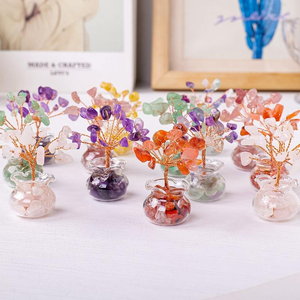 Árbol de la Fortuna de Cristal Natural, Adorno Tejido a Mano para el Hogar o el Auto, Mini Árbol de Cristal con Piedras Preciosas en un Florero de Vidrio - Product Image 1
