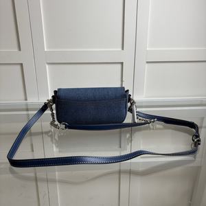 Bolsos de lona de lujo 2025 para mujer con forro de PVC, cierre de hebilla impermeable, bolso de estilo de verano resistente al agua de Color sólido - Product Image 3