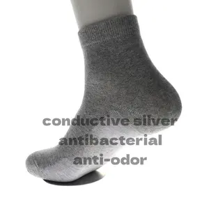 Gümüş elyaf antibakteriyel iletken çorap bambu elyaf kısa tüp örgü kemiksiz ter emici koku dayanıklı çorap