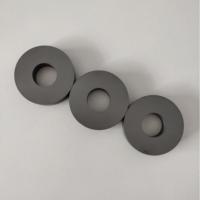 Aimant circulaire en ferrite noire 60mm grand anneau magnétique en céramique noire aimant en céramique robuste aimants en céramique