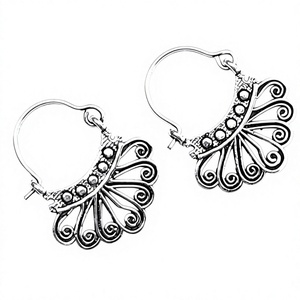 Pendientes de aro de plata de estilo religioso bohemio de moda al por mayor para niñas aleación latón oro número patrón piedra principal perla - Product Image 3