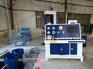 Système de test de pression d'eau de bouteille de gaz de haute précision <span class=keywords><strong>pour</strong></span> des applications industrielles avec la mesure externe - Product Image 5